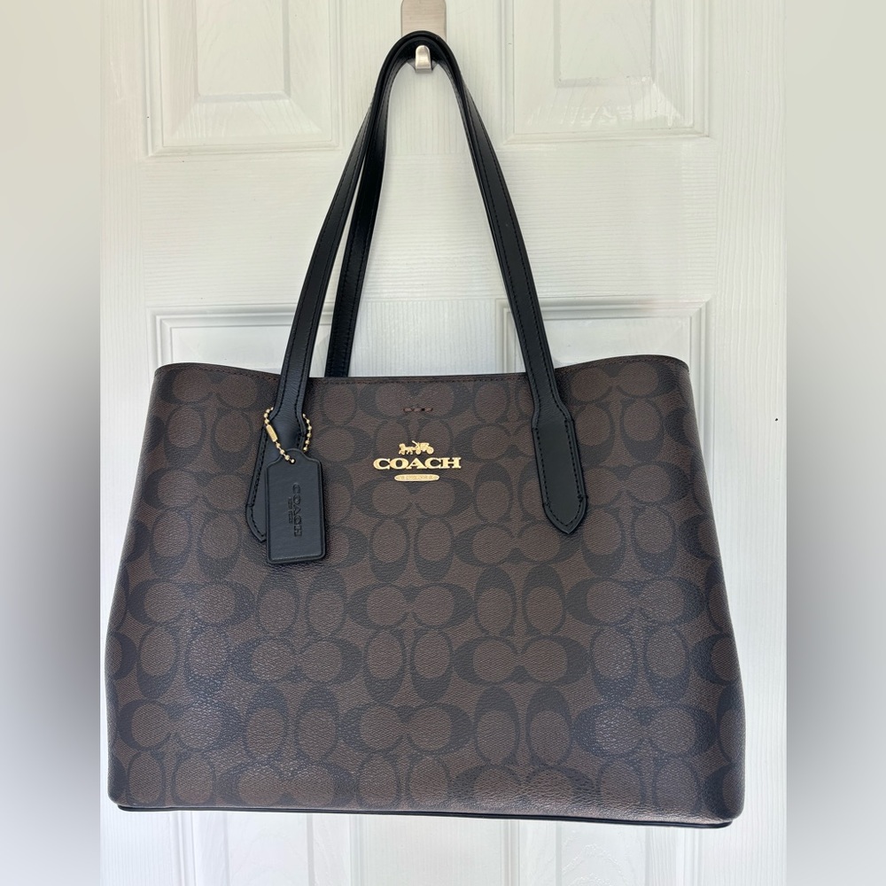 Coach Signature Avenue Carryall Shoulder Bag